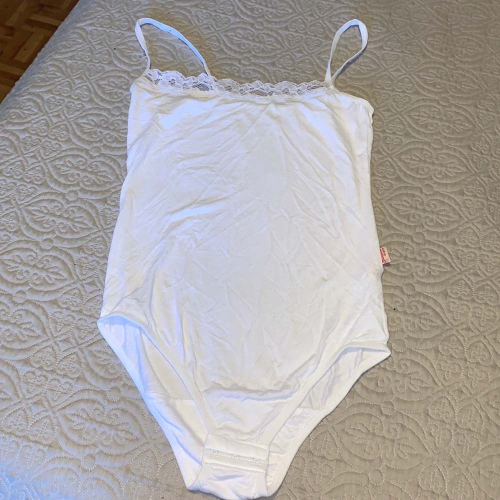 NWOT Sistina cute bodysuit in white (fits small medium)